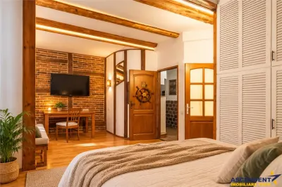 Apartament loft unicat 200 mp in inima Brasovului Istoric, la poalele Tampei, la 5 minute de Piata Sfatului - foto 3