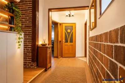 Apartament loft unicat 200 mp in inima Brasovului Istoric, la poalele Tampei, la 5 minute de Piata Sfatului - foto 4