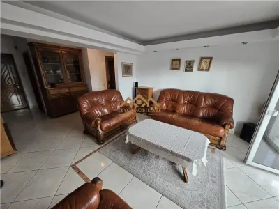 Apartament | 3 Camere | Central - foto 2