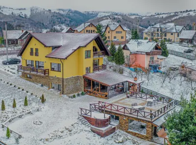 Vand proprietate turistica — sat Peştera, Moieciu, Brasov - foto 2