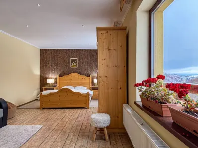 Vand proprietate turistica — sat Peştera, Moieciu, Brasov - foto 8