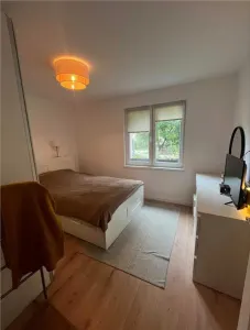Apartament 2 Camere 50mp Complet Renovat/Utilat Garaj 17m2 - foto 3
