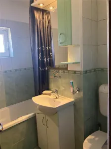 Apartament 2 Camere Decomandat / Bloc Izolat Zona Aradului - foto 6