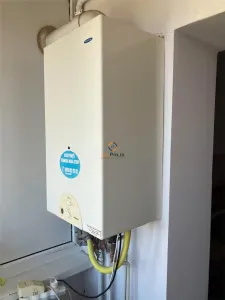 Apartament 2 Camere Decomandat / Bloc Izolat Zona Aradului - foto 7