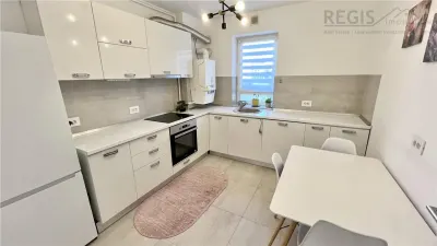 Apartament luminos si spatios Coresi Kasper - foto 5