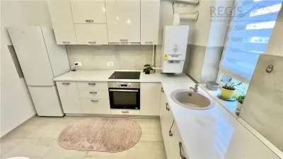 Apartament luminos si spatios Coresi Kasper - foto 6