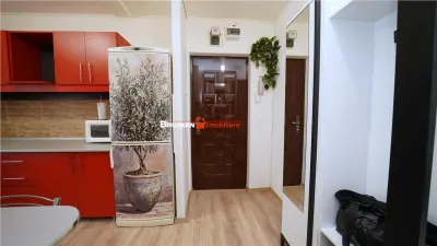 Apartament proaspat renovat cu parcare inclusa | Iosia Nord - foto 4