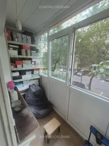 VAND APARTAMENT 3 CAMERE DECOMANDAT - Bucuresti