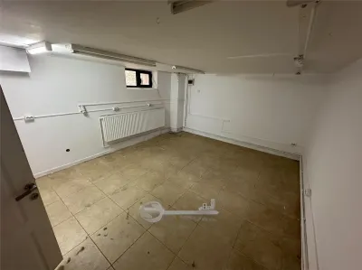 Proprietate reprezentativă în centrul Iașului –  258 mp utili și 512 mp teren - foto 11