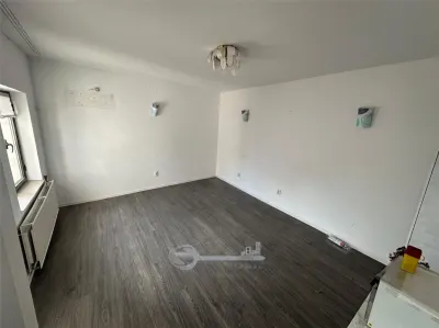 Proprietate reprezentativă în centrul Iașului –  258 mp utili și 512 mp teren - foto 6