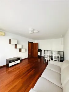 INCHIRIERE APARTAMENT 2 CAMERE ZONA UNIRII  PIATA UNIRII SECTOR 3 - Bucuresti