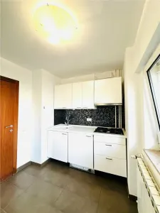 INCHIRIERE APARTAMENT 2 CAMERE ZONA UNIRII  PIATA UNIRII SECTOR 3 - foto 6