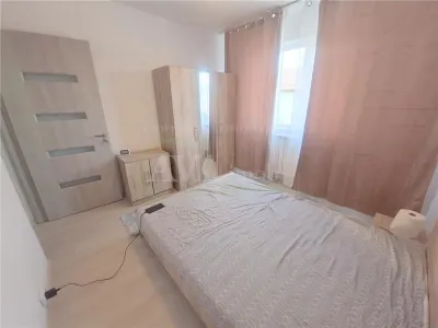 Apartament 2 camere, cu centrala, mobilat si utilat, zona Tic Tac - foto 3