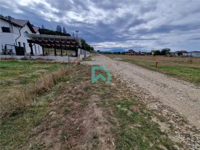 Teren intravilan de vanzare, 1380 mp, Cristian, Brasov - foto 10