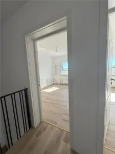 DUPLEX PE ETAJ 3 DORMITOARE BUCATARIE INCHISA TEREN 400 MP ZONA LINISTITA DE DEZVOLTARE - foto 11
