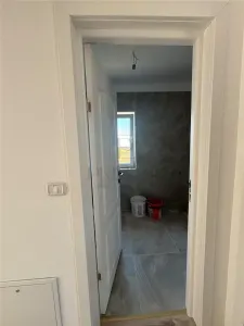 DUPLEX PE ETAJ 3 DORMITOARE BUCATARIE INCHISA TEREN 400 MP ZONA LINISTITA DE DEZVOLTARE - foto 22