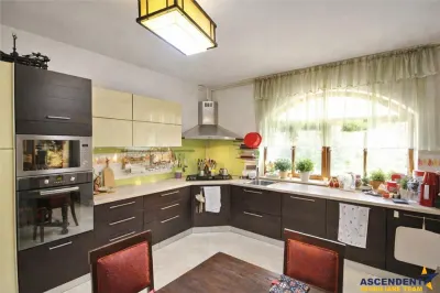 Rezidenta cu personalitate, pe 120 mp,  Centrul Istoric, Brasov - foto 12