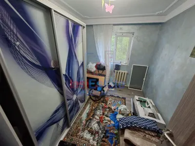 Apartament 3 camere semidecomandat zona Dacia - etaj 2 - Iasi