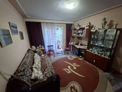 Apartament 3 camere semidecomandat zona Dacia - etaj 2 - foto 3