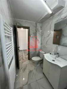 Apartament RENOVAT cu 2 cam Decomandat 2 Balcoane  CENTRU - foto 8