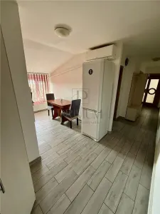 Girocului, 2 Camere, Decomandat, Centrala Proprie, Clima - foto 2