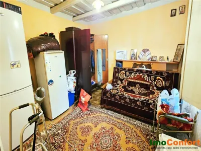 Casa cu 2 camere si 520mp in Letcani - foto 4