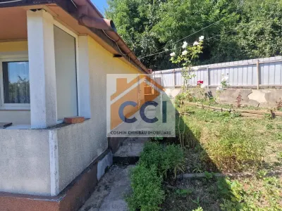 Casa in mediu rural cu teren - foto 20