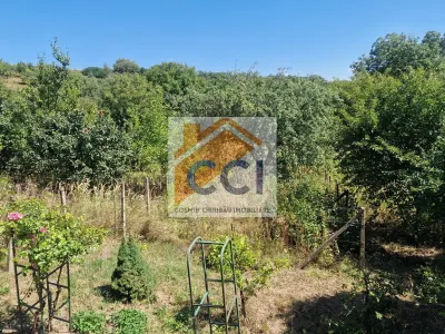 Casa in mediu rural cu teren - foto 23