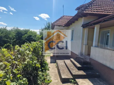 Casa in mediu rural cu teren - foto 5