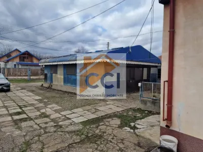 Se oferă spre vânzare / închiriere clădire cu spațiu comercial - foto 17