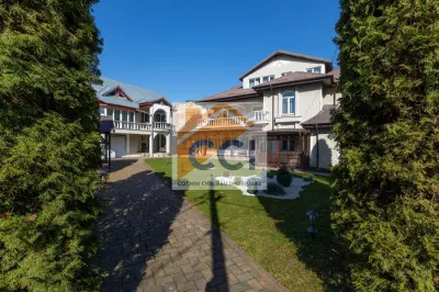 Proprietate exclusivistă ultracentrală -eleganță, spațiu și rafinament - foto 57