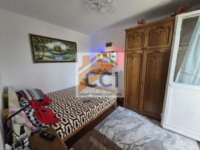 Apartament cu personalitate, logie și boxă – Strada Neptun, nr. 6 - foto 8