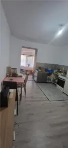 Decomandat 2 Camere / Curte Comuna cu Loc de Parcare / Zona Traian - foto 12