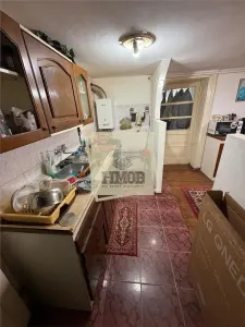Casa cu 3 camere terasa si teren de 488 mp zona Parcul Sub Arini - foto 17