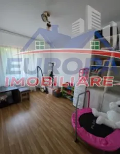 Apartament 3 camere de vanzare zona E3- Tulcea - foto 4