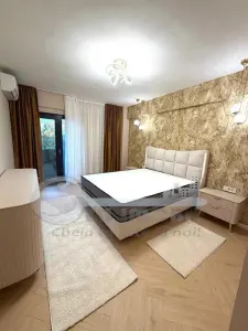 Apartament LUX Copou 2 camere cu loc de parcare, la PRIMA INCHIRIERE - foto 4