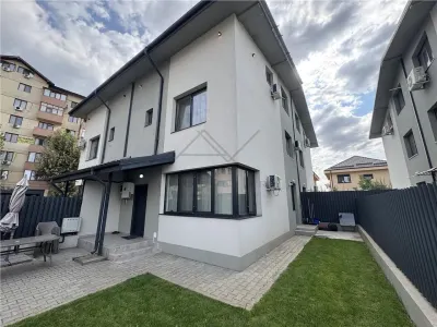 Vila De Vanzare Cartierul Latin- Prelungirea Ghencea - foto 2