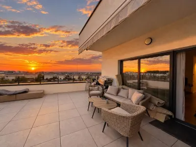 APARTAMENT TIP PENTHOUSE | 3 CAMERE + TERASA SPECTACULOASA DE 50 MP - foto 12