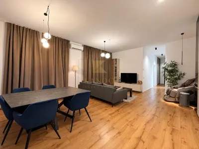 APARTAMENT TIP PENTHOUSE | 3 CAMERE + TERASA SPECTACULOASA DE 50 MP - foto 3