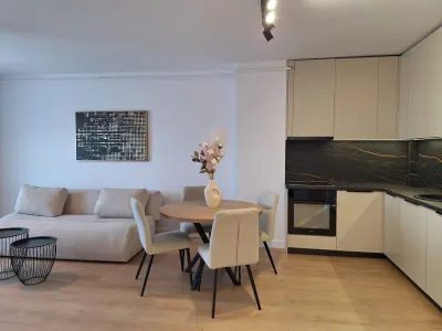 Apartament 2 camere I Ansamblul Eroilor I Floresti - foto 2