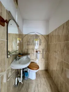 Casă + spațiu comercial de vânzare Constanța, Zona Brătianu - foto 5