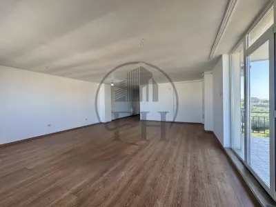 Apartament 3 camere de vânzare Mamaia Nord, Constanța - foto 3