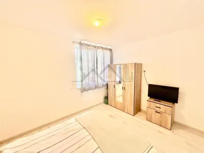 Apartament 3 camere, Et.1,  67 mp +2 locuri de parcare - Zona Dumbravita - foto 9