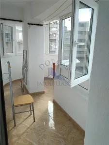 Apartament 3 camere ultracentral-Hotel Ramada,mobilat,utilat,CT,AC. - foto 10