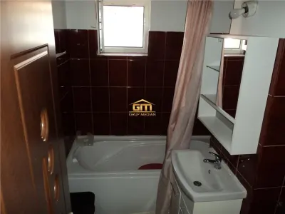 Apartament 2 camere, etaj 4, cu centrala proprie - foto 6