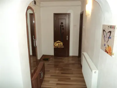 Apartament 2 camere, etaj 4, cu centrala proprie - foto 8