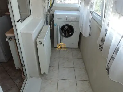 Apartament 2 camere, etaj 4, cu centrala proprie - foto 9