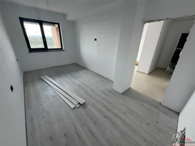 Apartament tip studio, 51 mp utili, bloc nou, etaj 1 - foto 4