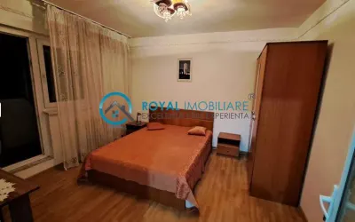 Royal Imobiliare - Vanzare apartament 3 camere zona B-dul Bucuresti - foto 3