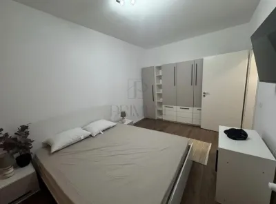 GIROC - 2 CAMERE - MOBILAT SI UTILAT - ZONA BUNA - DISPONIBIL IMEIDAT - foto 4